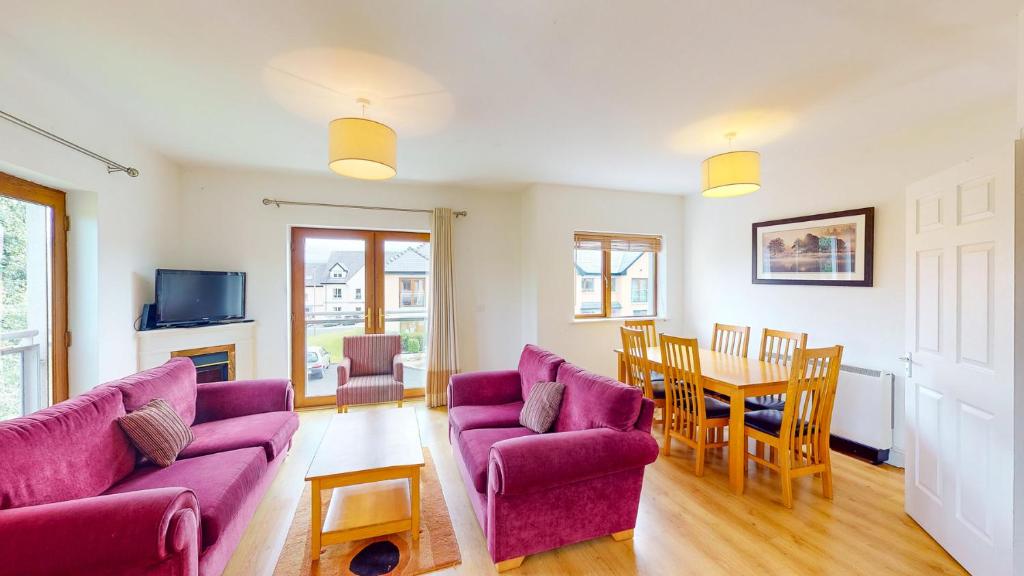 Reserve Lakeside Holiday Homes Killaloe